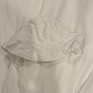 GAP White Eyelet Baby Sun Hat